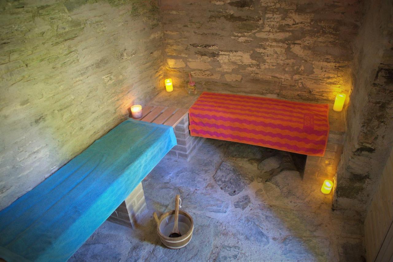Ta Mill Holiday Cottages & Lodges -Ta Mill House Launceston Buitenkant foto
